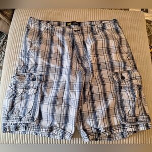 Lee Men's Black, Blue and White Plaid Cargo Shorts